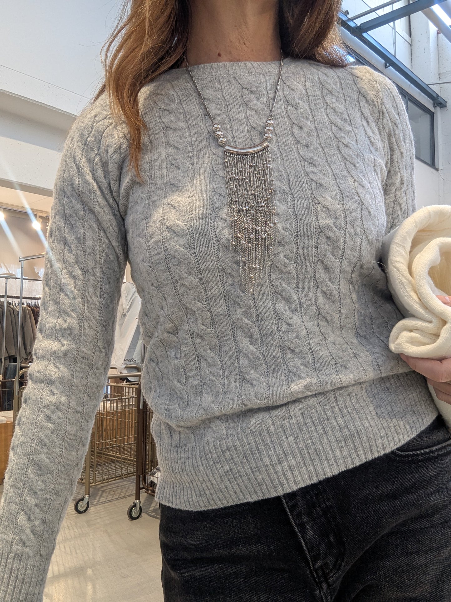 Maglione Donna, Slim Fit, Treccia, Scollo a Barca, Grigio Melange).