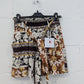 Pantaloncino in viscosa con elastico in vita e cintura in tessuto. Strepitoso 